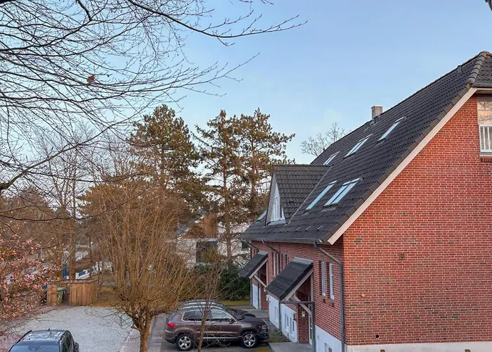 Zum Wikinger Hotel *